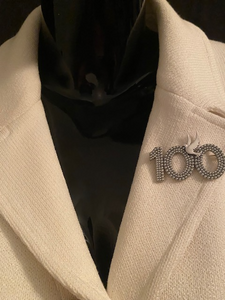 100 Pearl w/ Dove lapel Pin